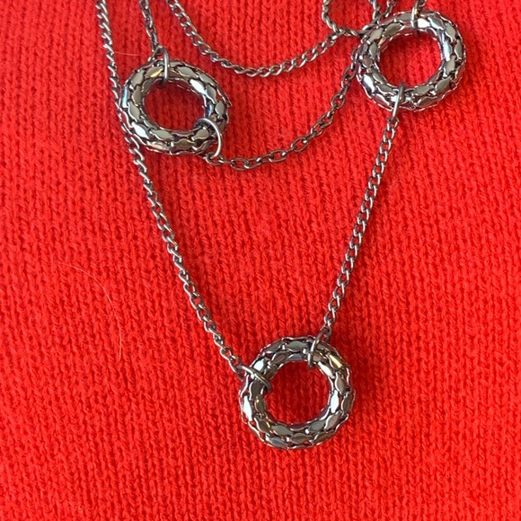 Jewelry Set Silver tone Necklace,Bangles,Earrings. - Picture 6 of 7